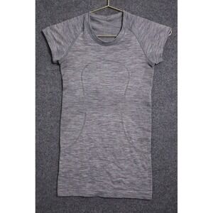 Lululemon Shirt Women 2 Gray Swiftly Tech Short Sleeve Daily Athleisure EUC